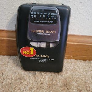 Vintage Aiwa Stereo Radio Cassette Player Super Bass HS-TA123
